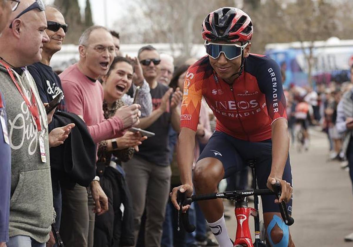 Bernal momentos antes de iniciar la penúltima etapa de la Volta a Cataluña.