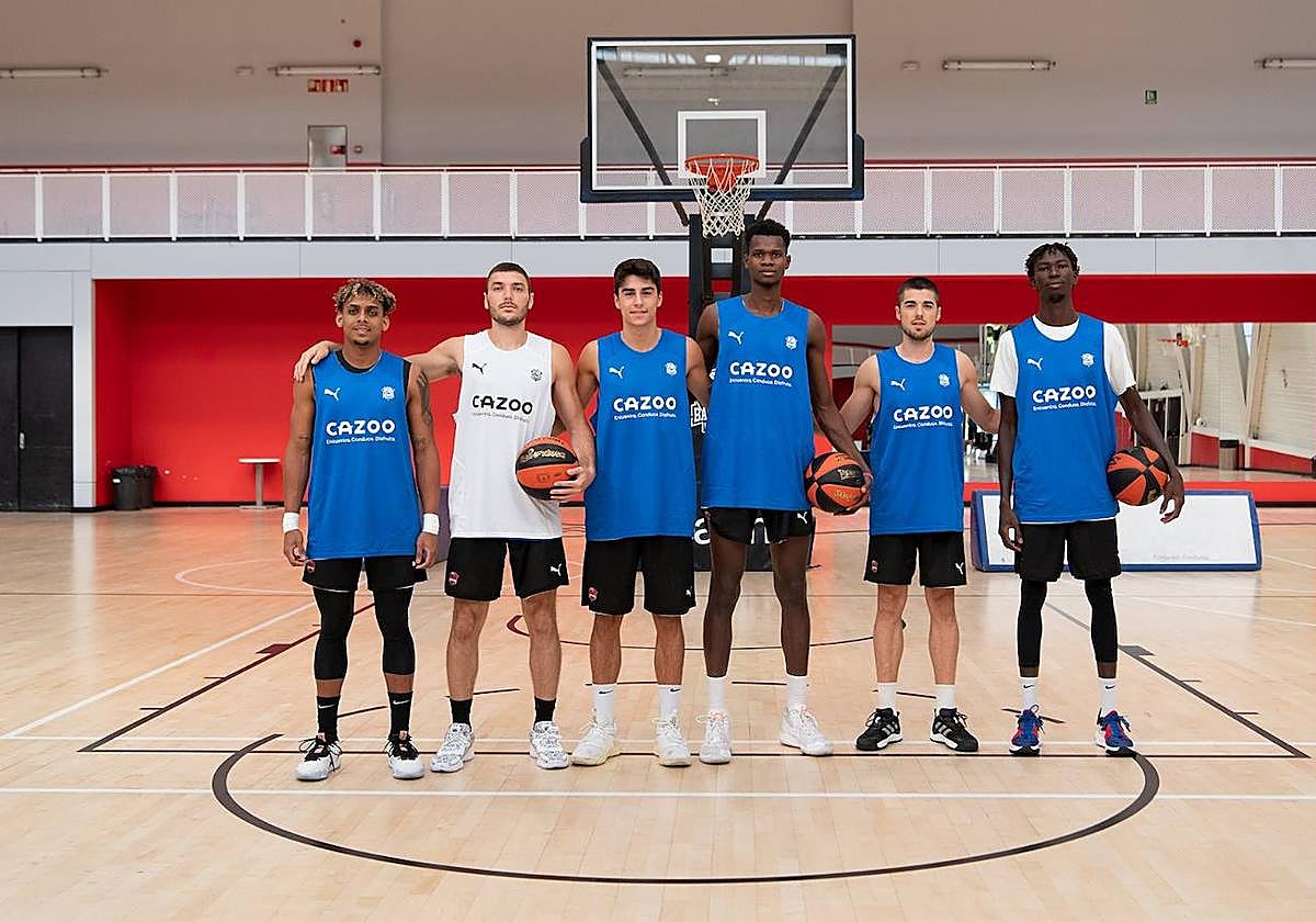 Seis jugadores del filial, Pirela, Silverstrom, Querejeta, Ndiaye, Maiza y Sow hicieron la pretemporada con el primer equipo.