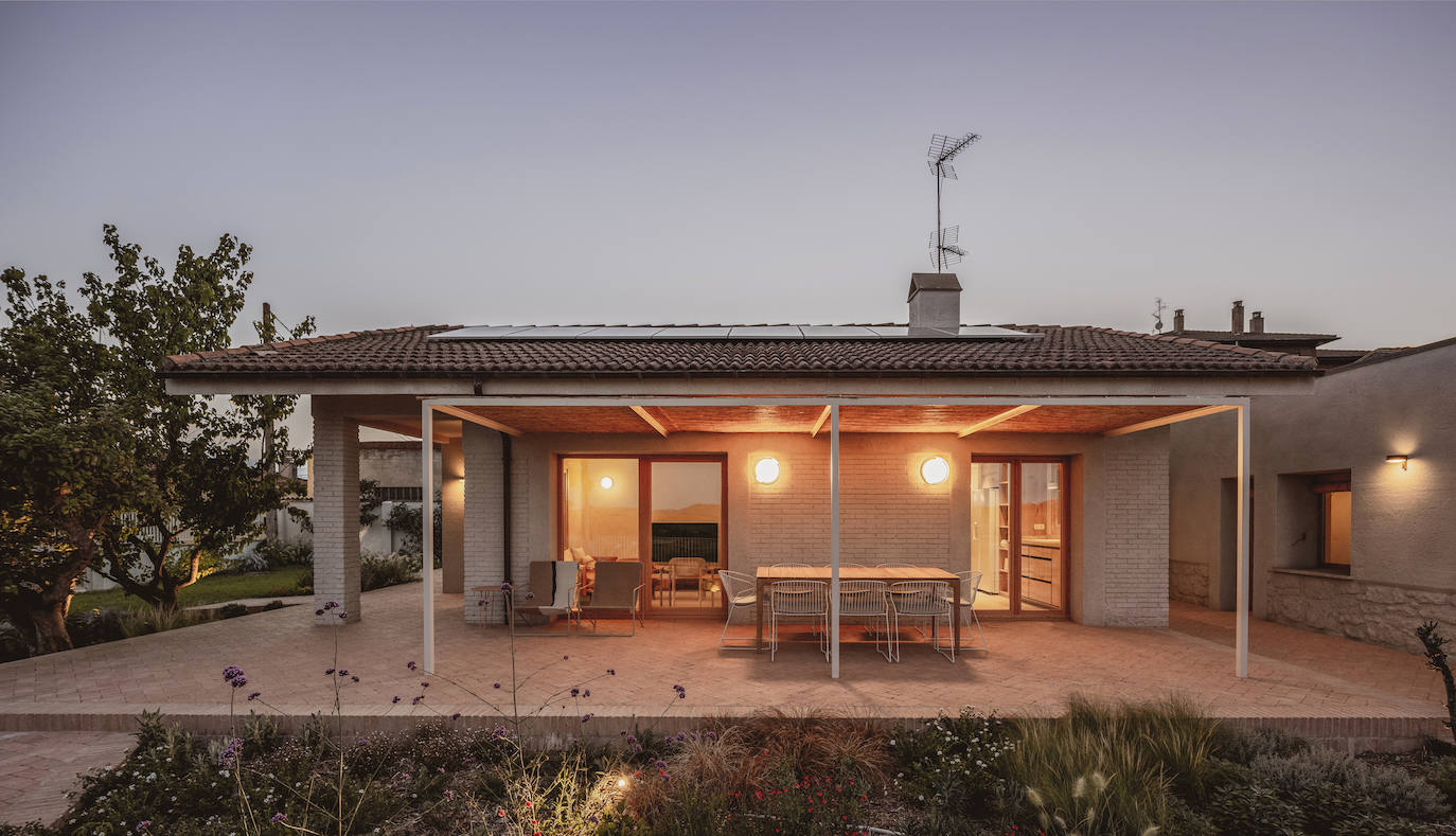 Antes y después: una pareja bilbaína idea la casa rural más disfrutona