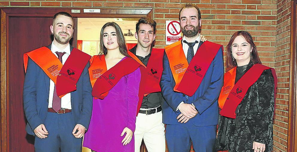 Oier Arostegi, Aitziber Juez, Ekain González, Josu Urrutia y Miren Goenaga. 