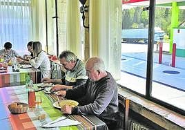 El restaurante de Barazar se ha visto perjudicado por la nueva normativa de carreteras.