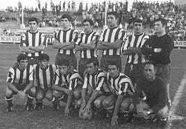 Alavés 1971-72. Formación albiazul que se midió por primera vez al Andorra C. F.