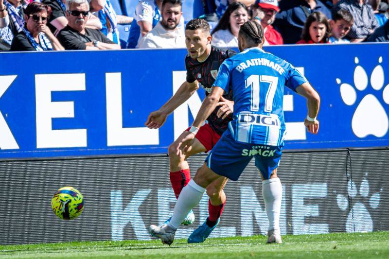 ¿Quién será el lateral derecho en el derbi?