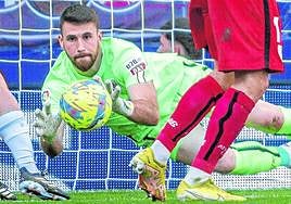 Simón cometió un error en la diana del Espanyol.