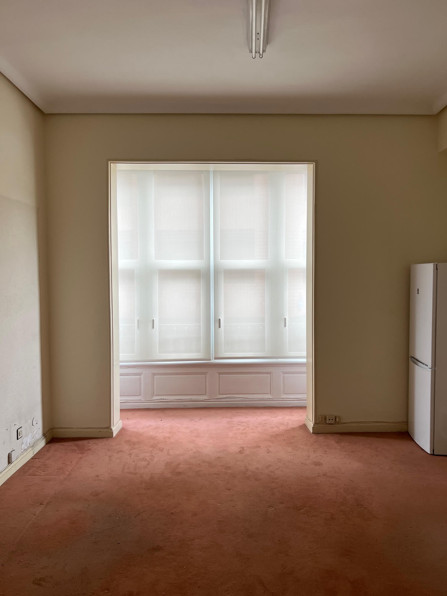 De despacho a piso de lujo: el hogar clásico (pero moderno) de un interiorista en Bilbao