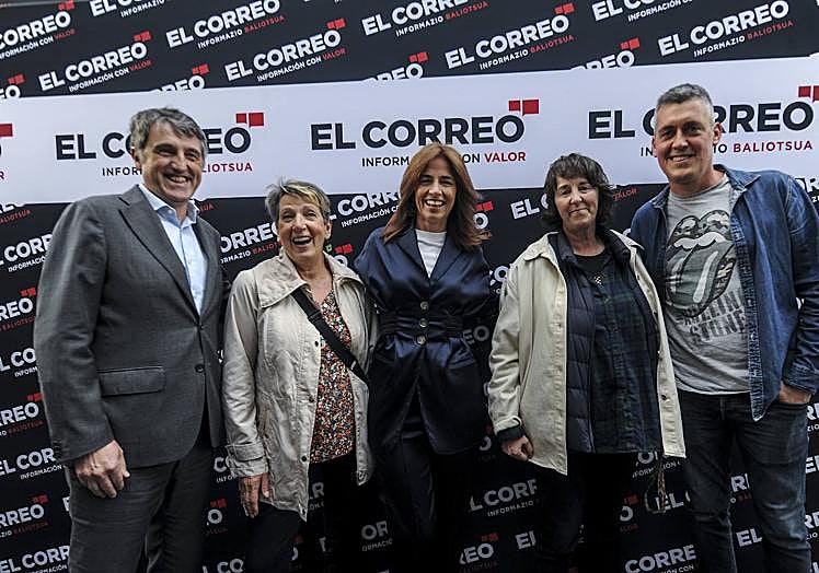 Jon Ander de las Fuentes, Esther Olarte, María Ortiz de Latierro, Casilda Martínez de Aragón y Sergio Cabanillas.