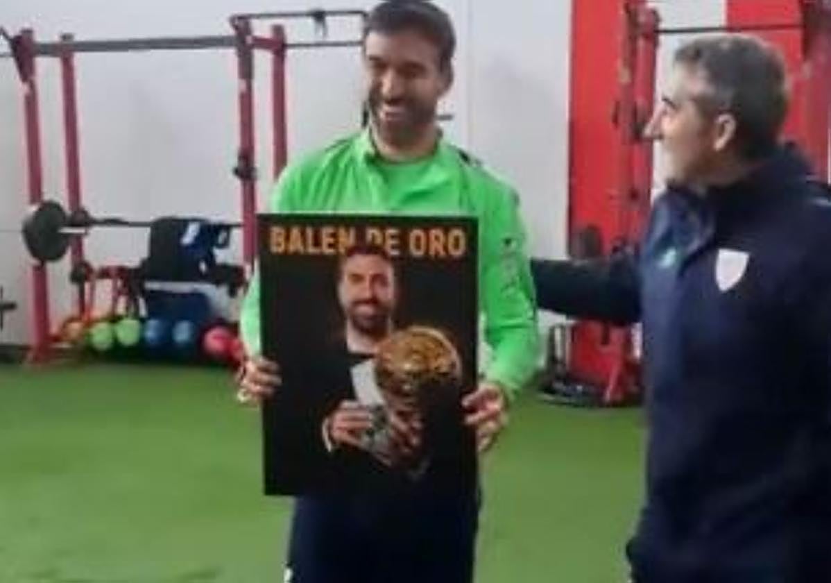 Balenziaga se lleva el 'Balen de oro' de sus compañeros