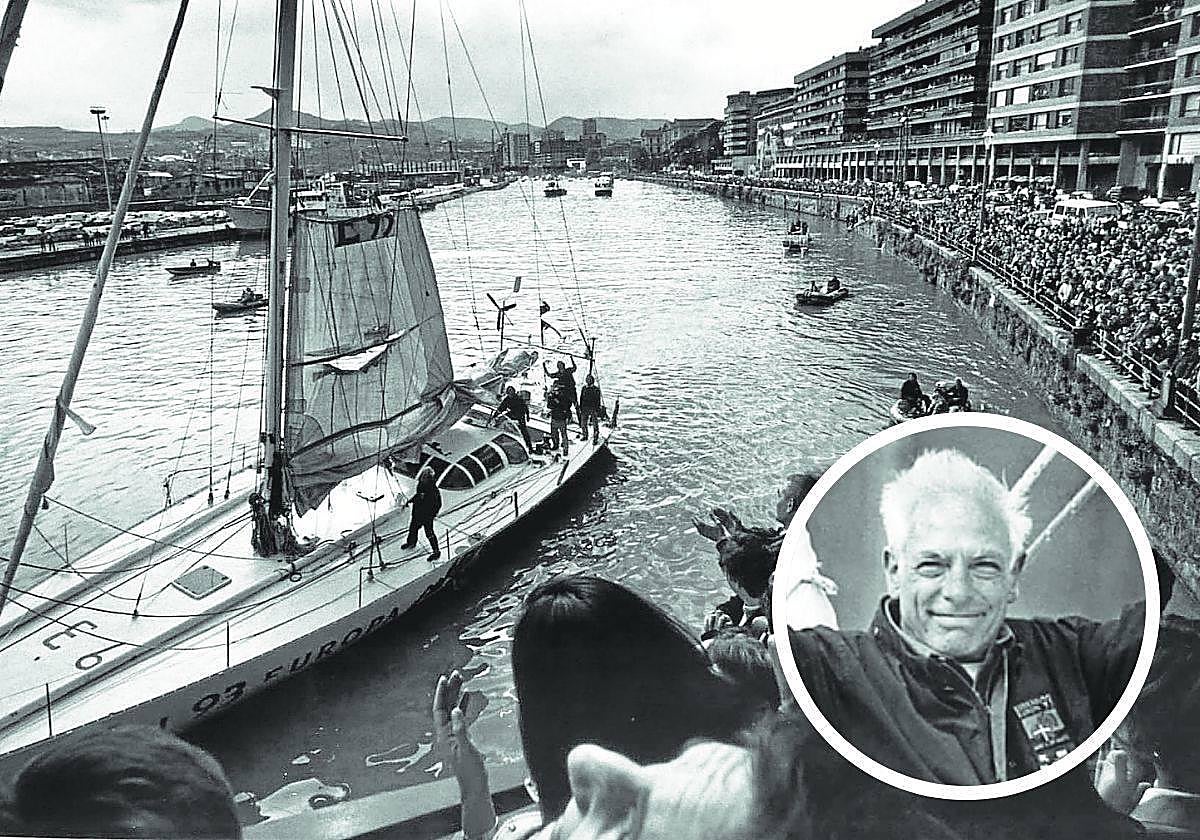 José Luis de Ugarte saluda a las miles de personas que tomaron las riberas de la ría para rendirle homenaje en abril de 1993.