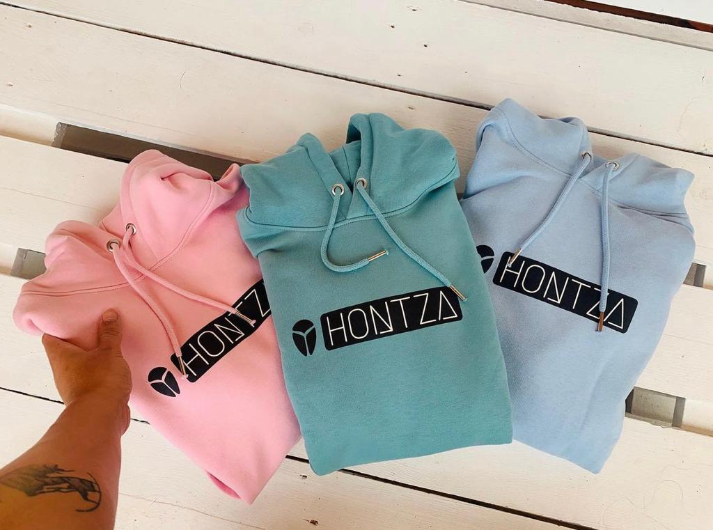 Hontza, la firma vasca de moda sostenible que triunfa hasta en Tarifa