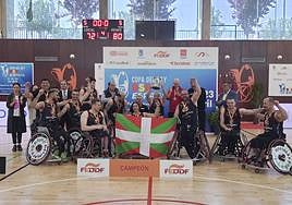 El Bidaideak celebra el título de la Copa logrado el pasado fin de semana