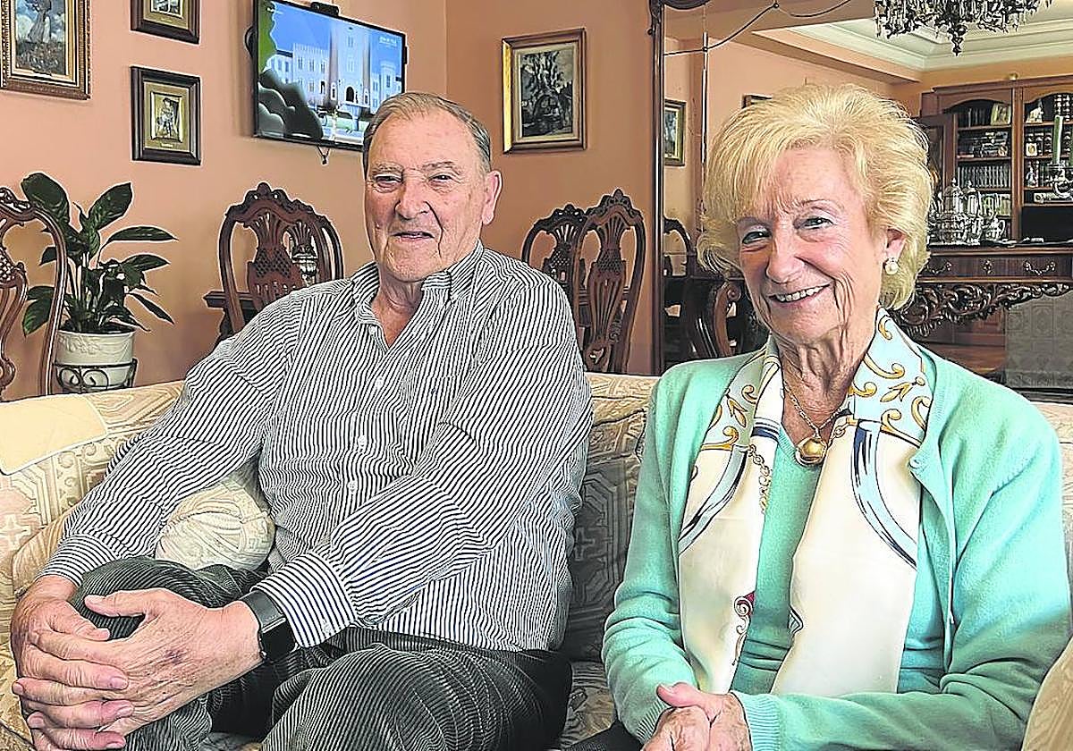 Descendientes. Maria Luisa Aranzabal y José Francisco Anitua son descendientes directos de los fundadores de las empresas de escopetas y bicicletas, respectivamente, Aya y GAC.