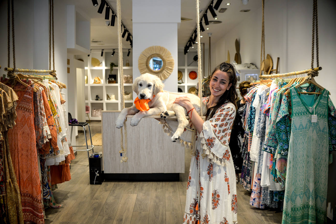 Abre una tienda en Bilbao de elegancia bohemia y mucho color