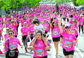 Las mujeres en marcha el año pasado contra el cáncer.