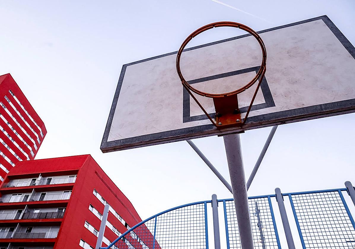 Investigan una agresión sexual de un entrenador de baloncesto a una jugadora junior en Vitoria