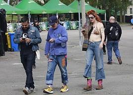 La organización recomienda ir a pie y usar el transporte público para llegar hasta el recinto.