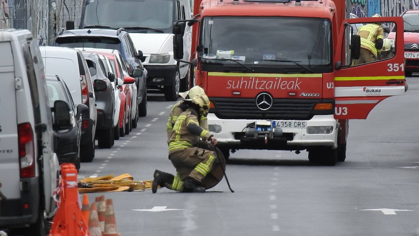 Un aviso por fuga de gas interrumpe el metro entre Aiboa y Leioa