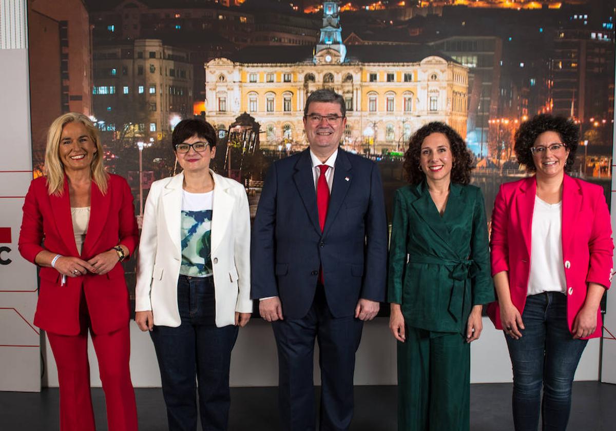 Los candidatos a la Alcaldía de Bilbao, durante el debate en EL CORREO.