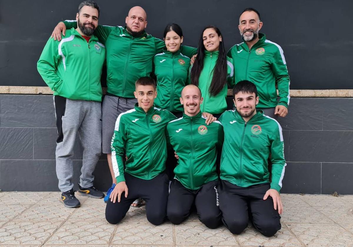 Seis integrantes del Club de Lucha Munoa pelearán en los Campeonatos de España