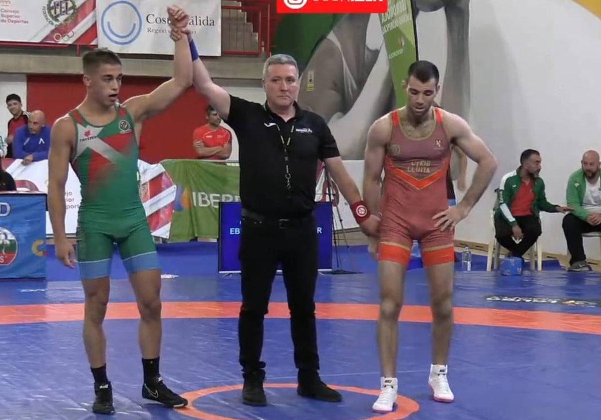 Aser Ebro, en el momento en el que venció al anterior campeón de España en semifinales.