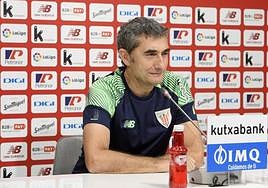 Valverde, en rueda de prensa.