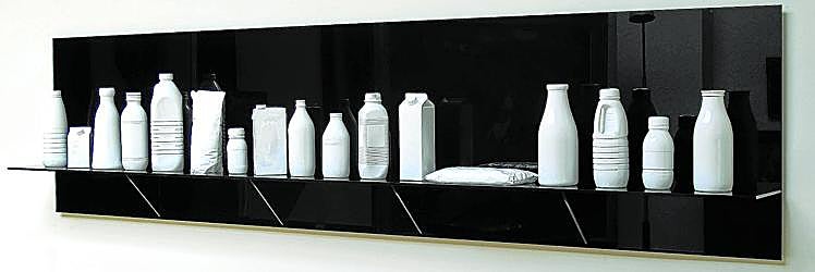 'Leche'. Lucy + Jorge Orta, 2022.