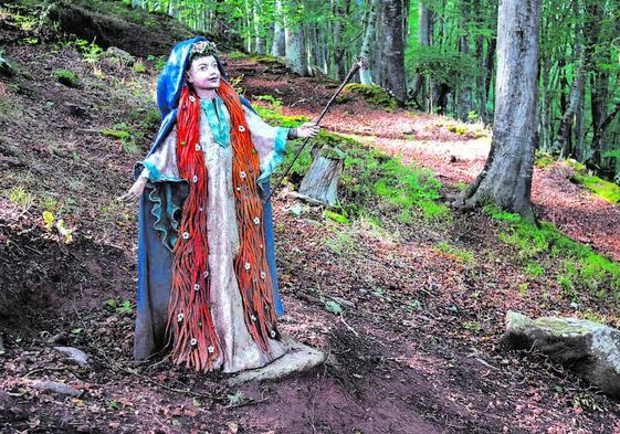 Anjana de Monte Hozarco, en los alrededores del desfiladero de La Hermida.