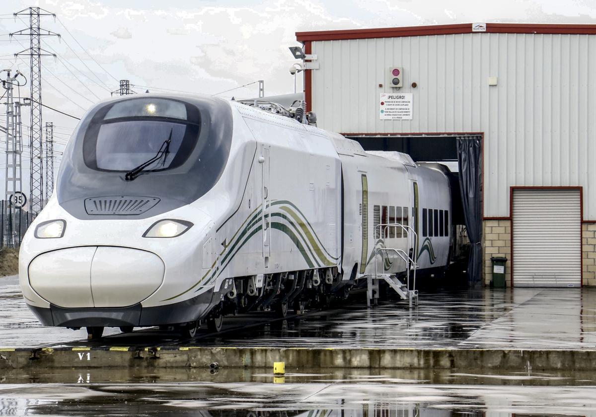 Un tren de Talgo en la factoría de Rivabellosa