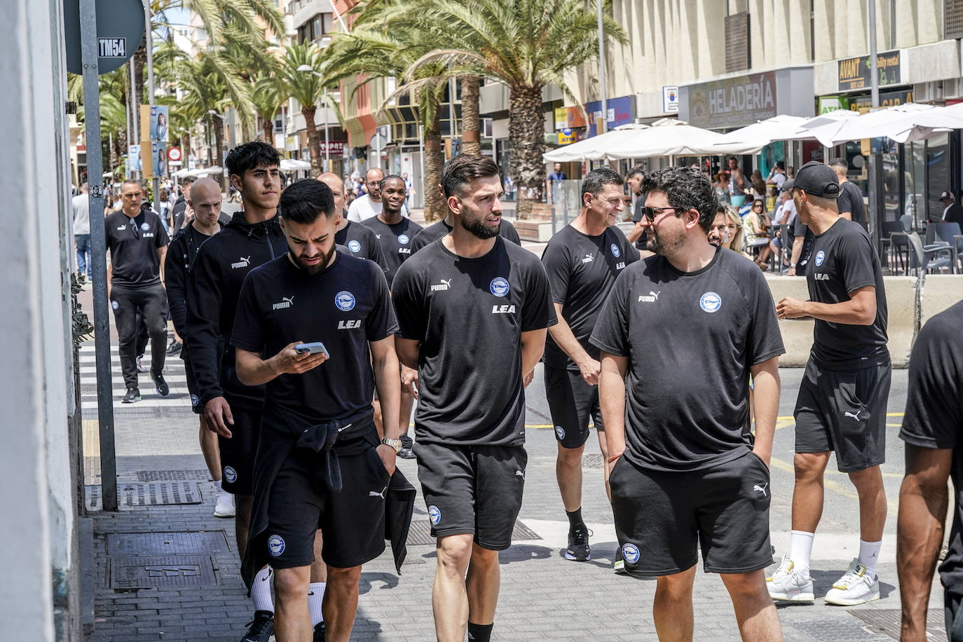 Los jugadores se dejan ver por las calles de Las Palmas