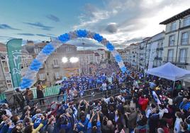 Imagen de la celebración del ascenso de 2016 en la Virgen Blanca.