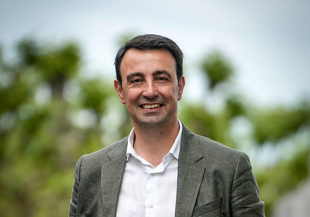 Mikel Torres, el eterno defensor del bastión socialista en Margen Izquierda