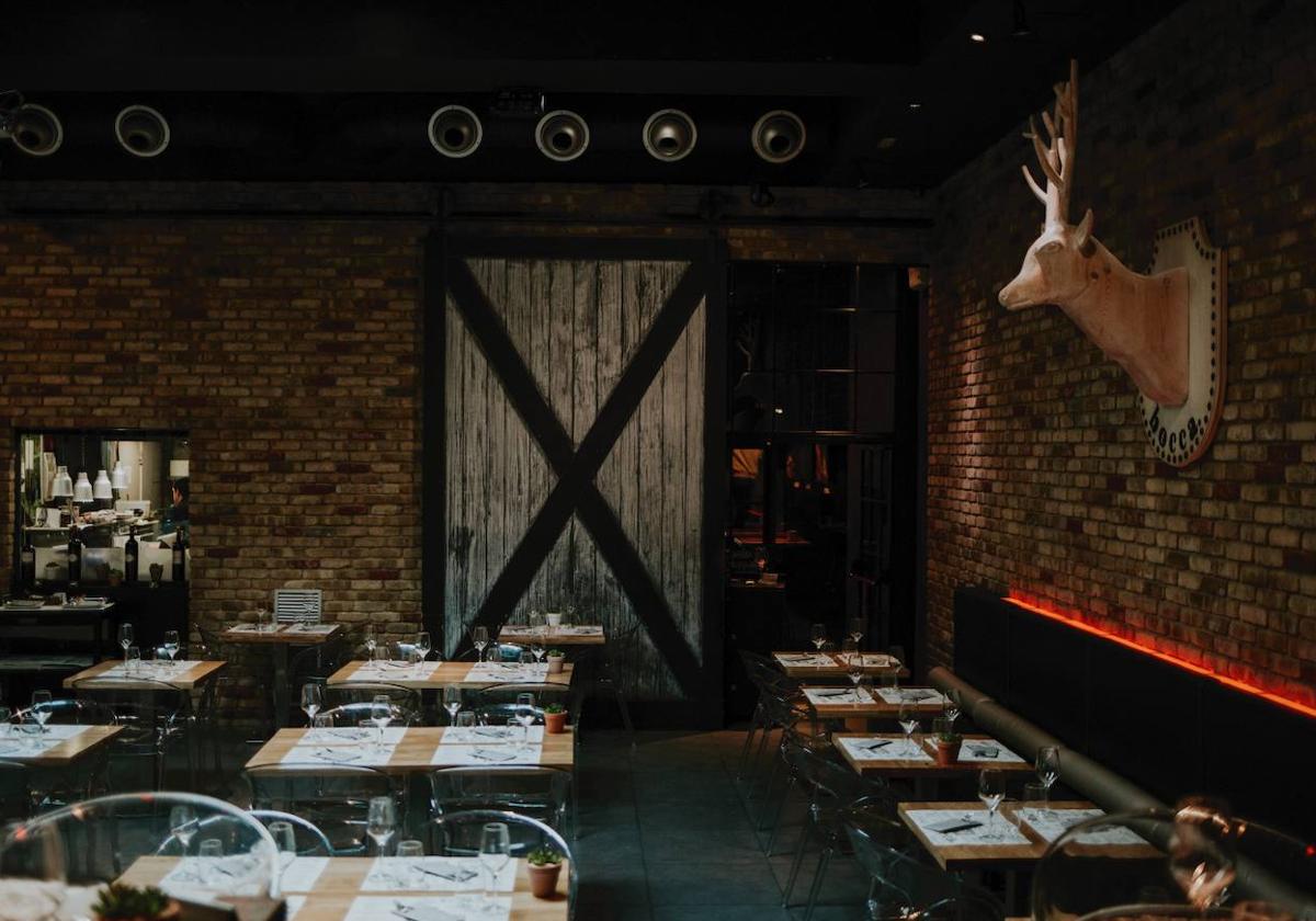 Interior del restaurante Bocca, uno de los establecimineto hosteleros de referencia en Miranda de Ebro.