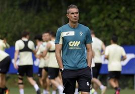 Gaizka Garitano, durante el entrenamiento del jueves.