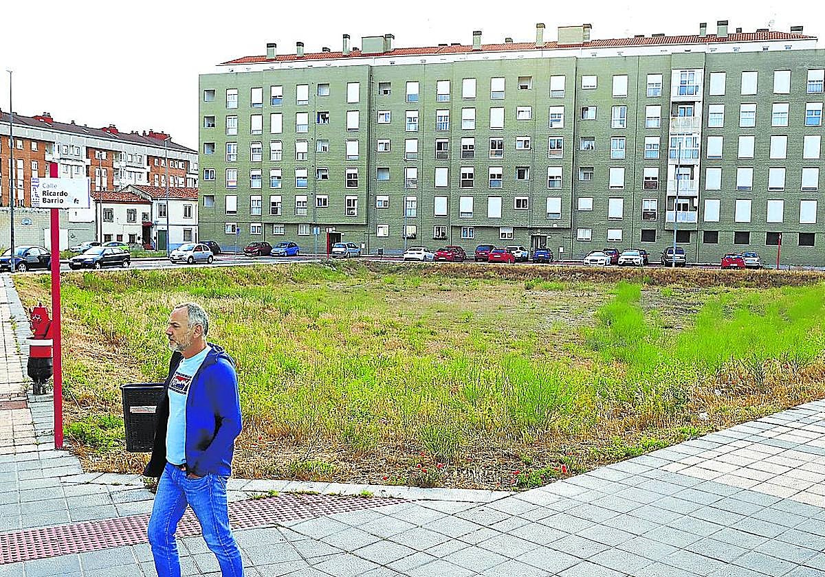 Una de las parcelas que la entidad pública tiene en esa zona de la ciudad.