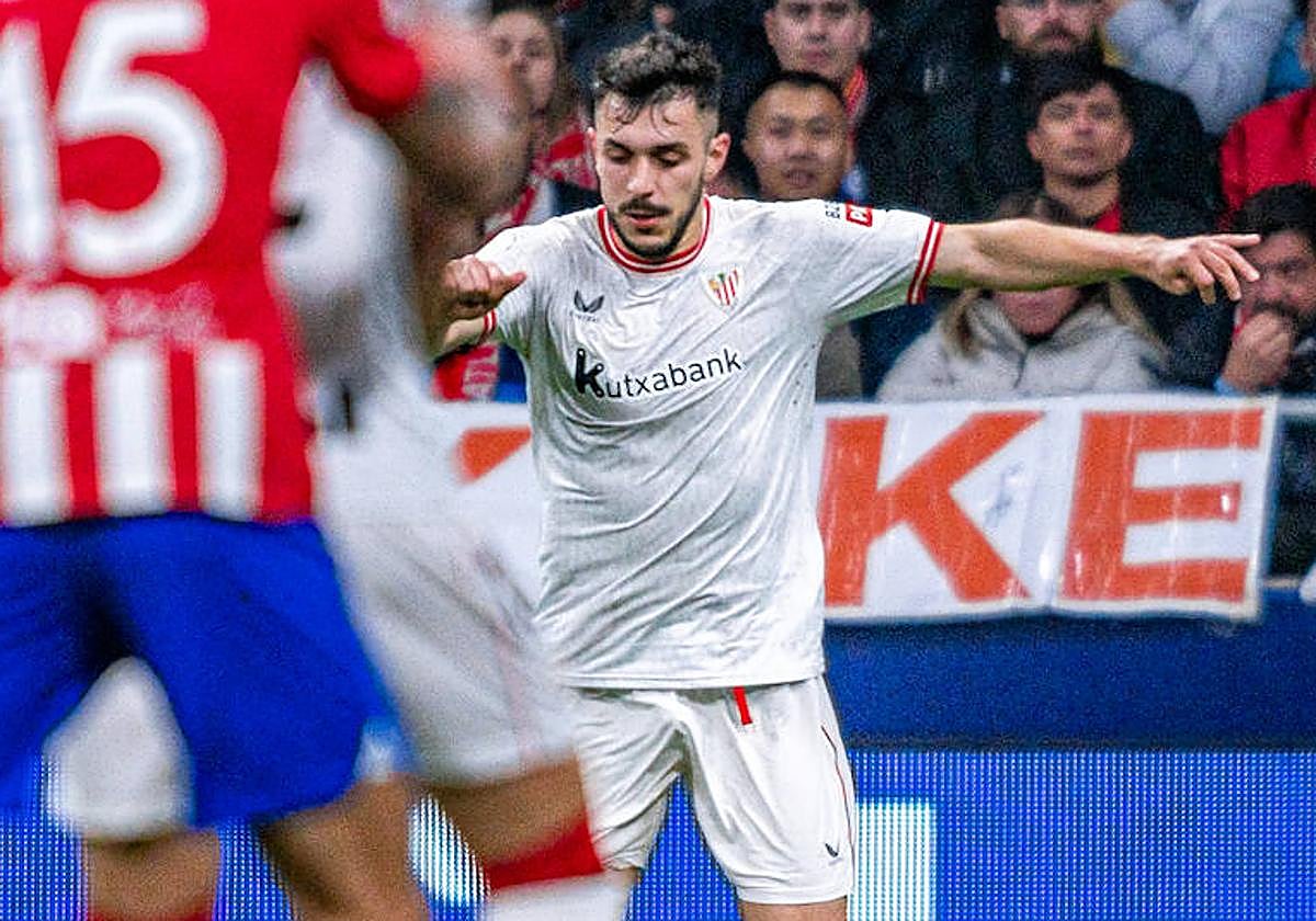 Paredes mantuvo a raya a los delanteros colchoneros.