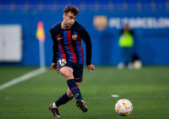 Álvaro Núñez en un partido con el Barcelona B.