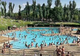 Piscinas exteriores de Txurdinaga.