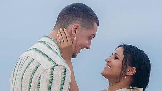 La romántica pedida de mano de Daulton Hommes a su novia en Portugal