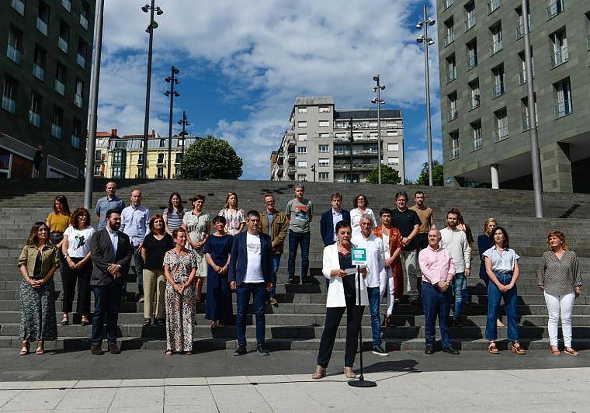 La portavoz de EH Bildu en el Congreso, Mertxe Aizpurua, interviene en el acto celebrado este sábado en Bilbao.