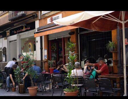 El Extitxu, en la calle Pintorería, epítome del buen ambiente.