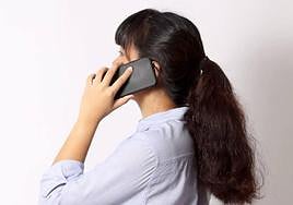 El nuevo método para robarte dinero del banco a través de una llamada