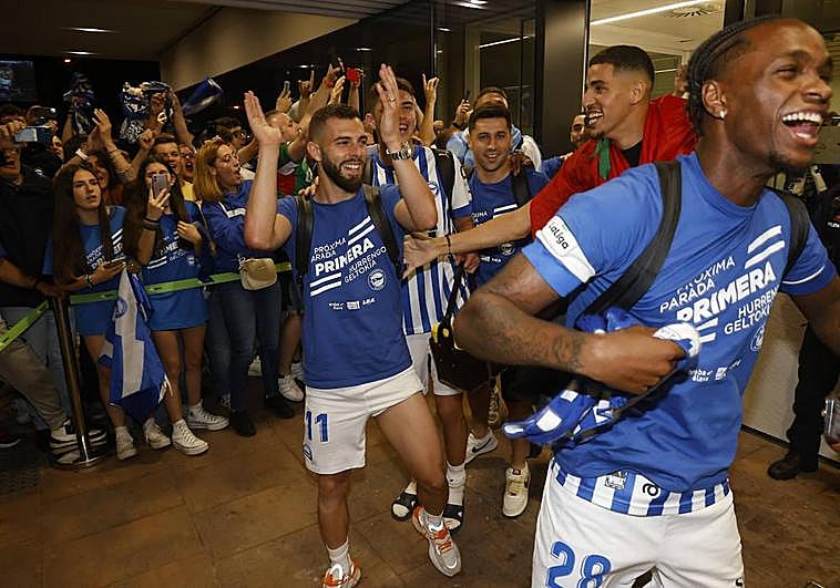 Locura en Foronda para recibir a un Alavés de Primera