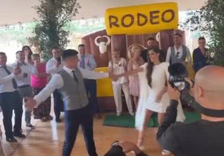 Imágenes de la boda de Ander Capa