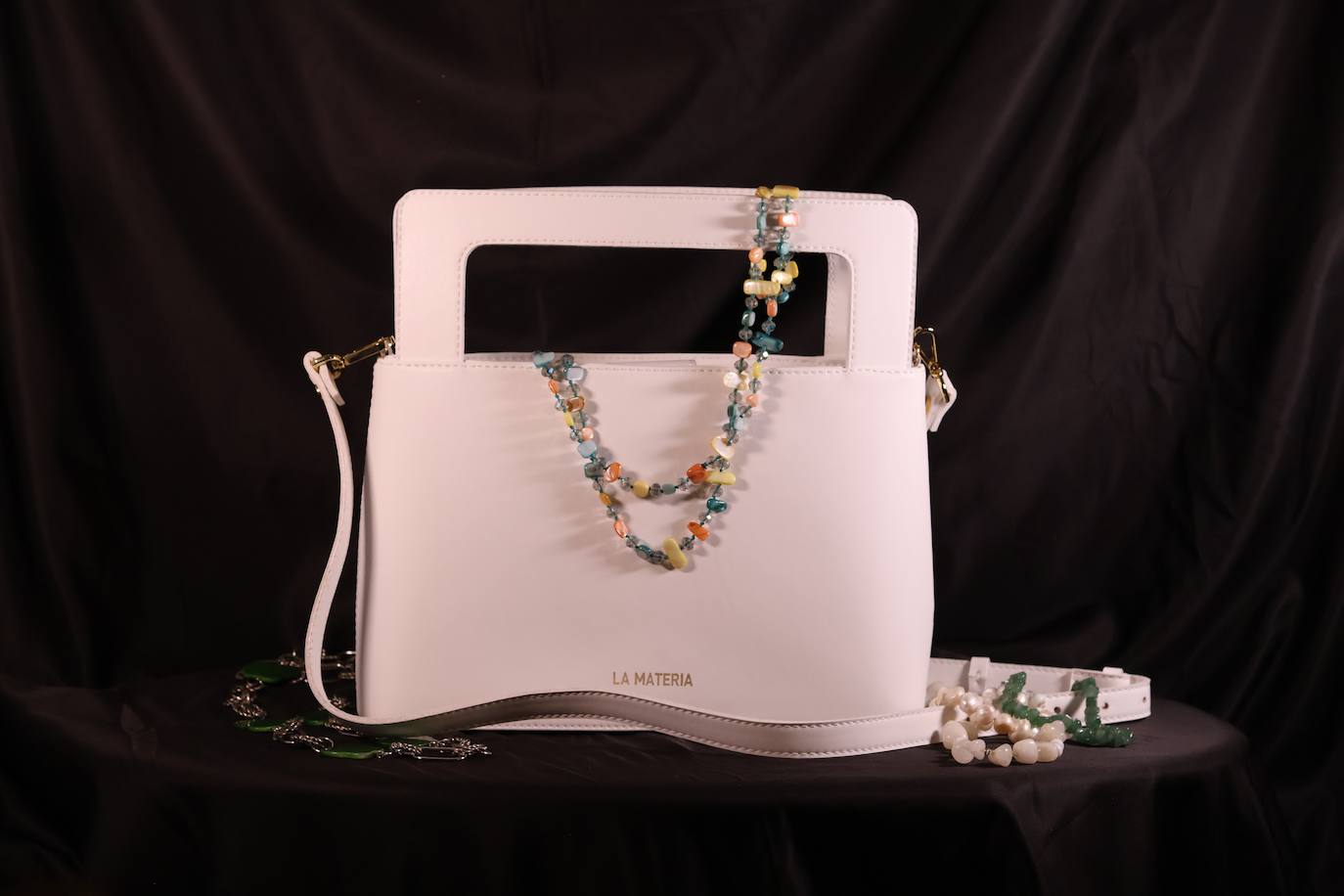 Los bolsos de piel de cactus creados por una madre e hija vizcaínas que llegan a EE UU