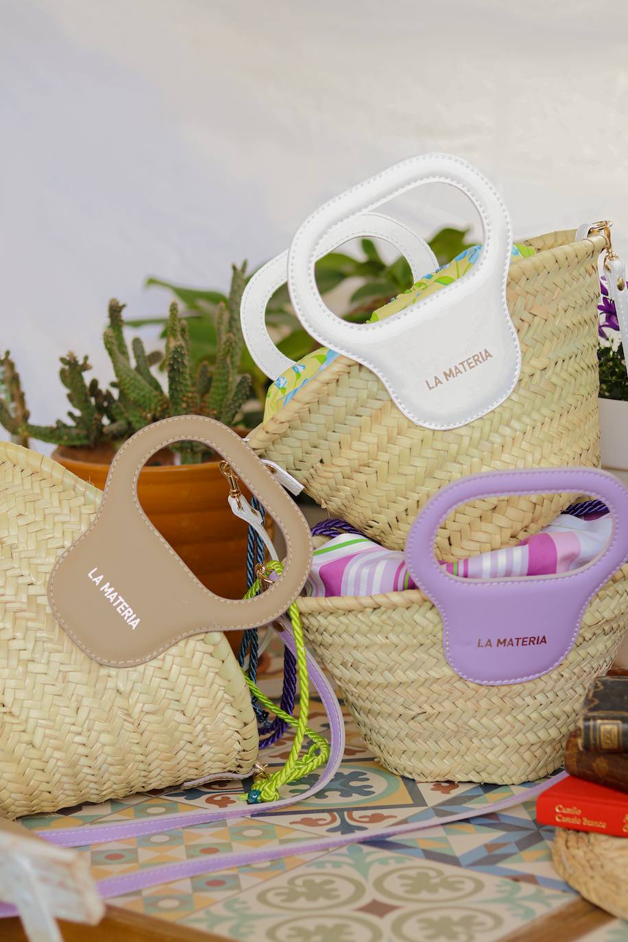 Los bolsos de piel de cactus creados por una madre e hija vizcaínas que llegan a EE UU