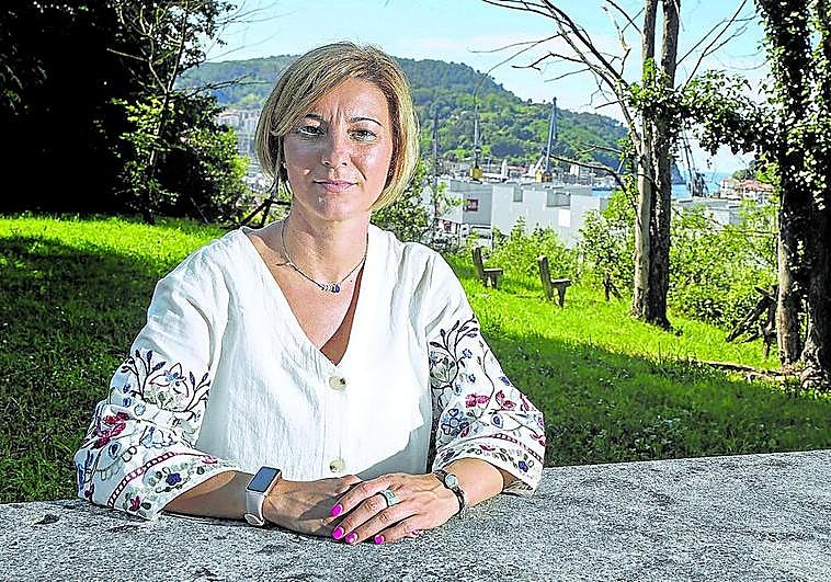 Naiara Zamarreñotenía 15 años cuando su padre fue asesinado por ETA.