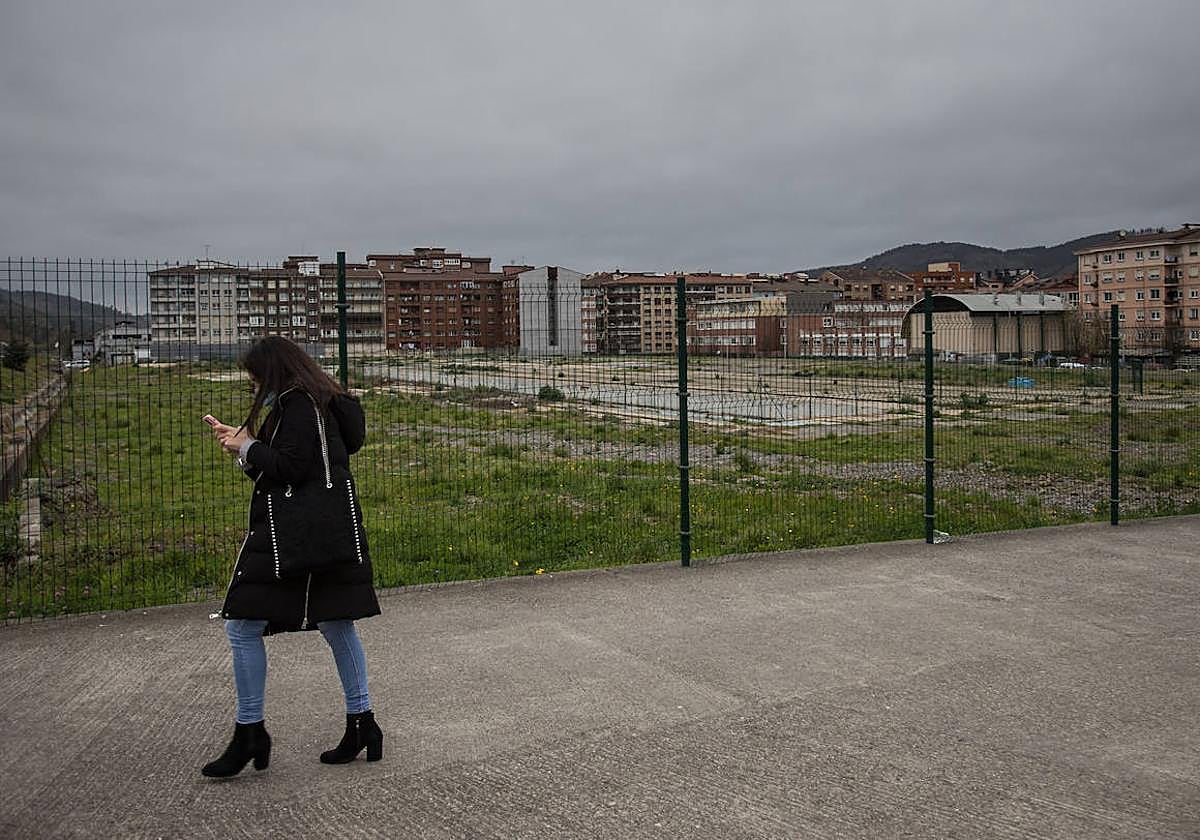 Terreno donde estaba previsto construir las cinco torres de 18 alturas