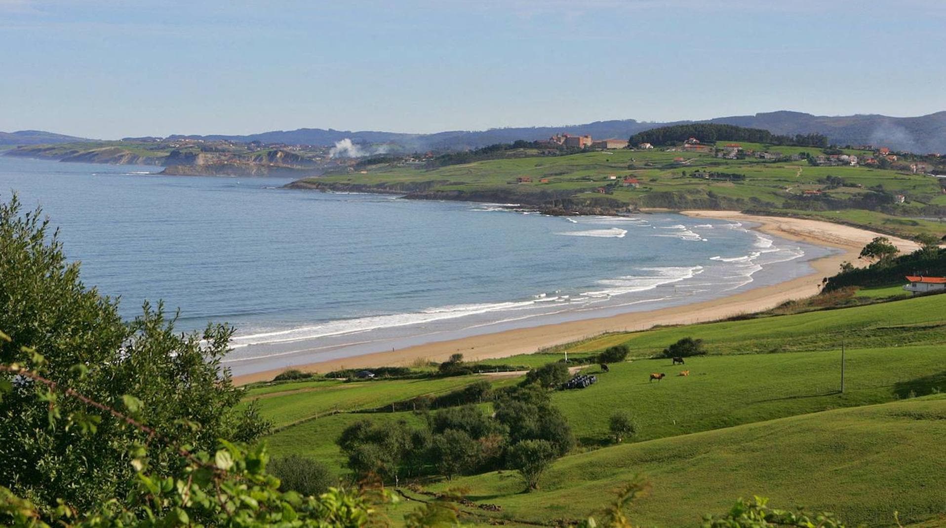 Oyambre, la playa hermana del parque natural | El Correo