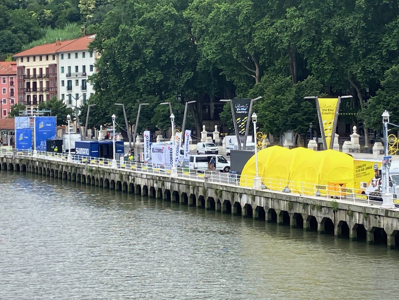 EL CORREO, presente en el Fan Park del Tour de Francia en El Arenal