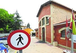 El jefe de Policía Local seguirá en su puesto mientras la administración local no tenga constancia oficial de los hechos.