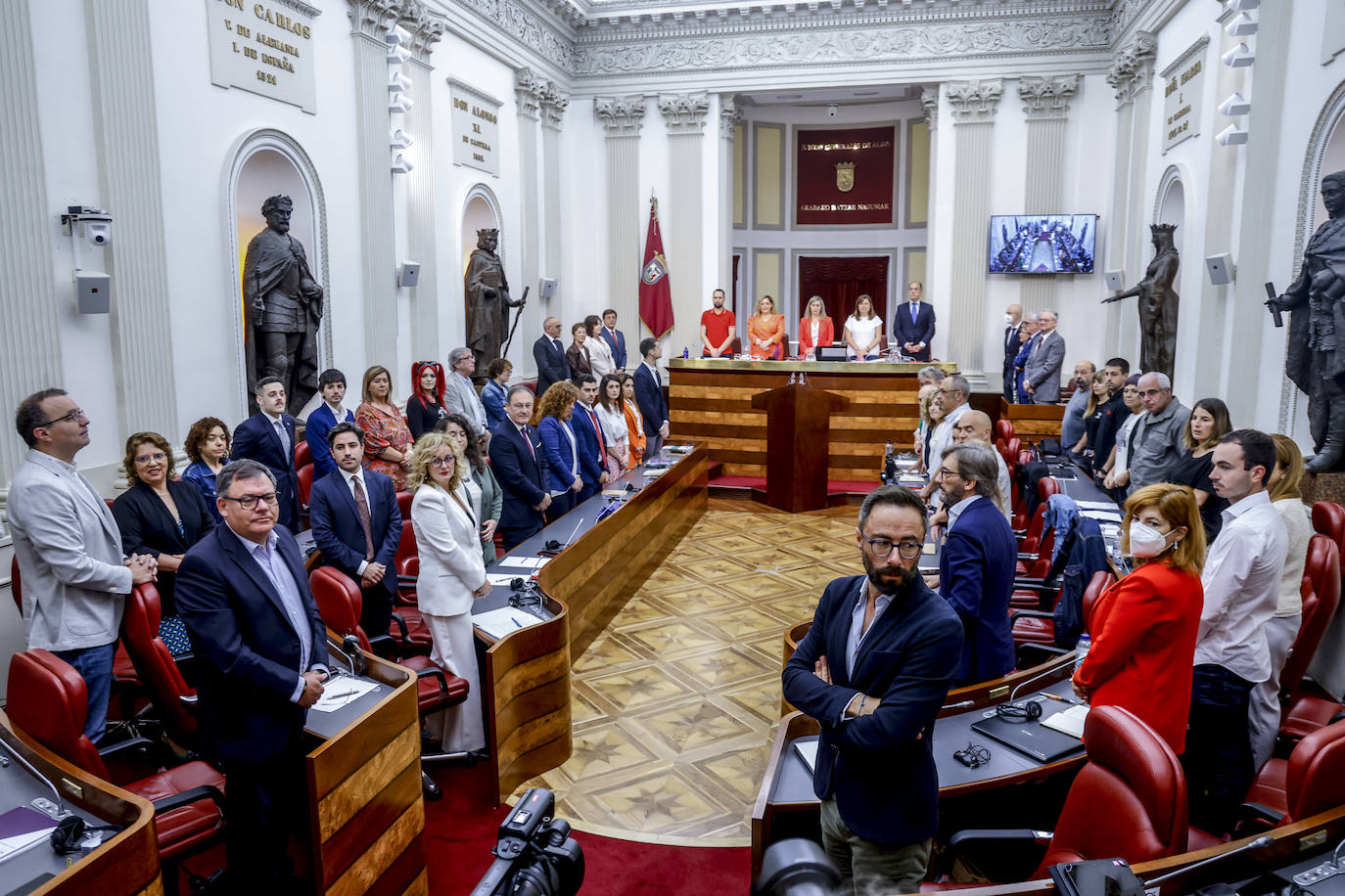 Las Juntas Generales de Álava celebran el pleno de investidura del jeltzale Ramiro González